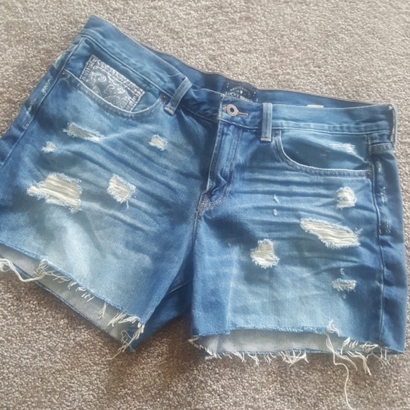 Lucky Brand Pants - Lucky brand denim shorts